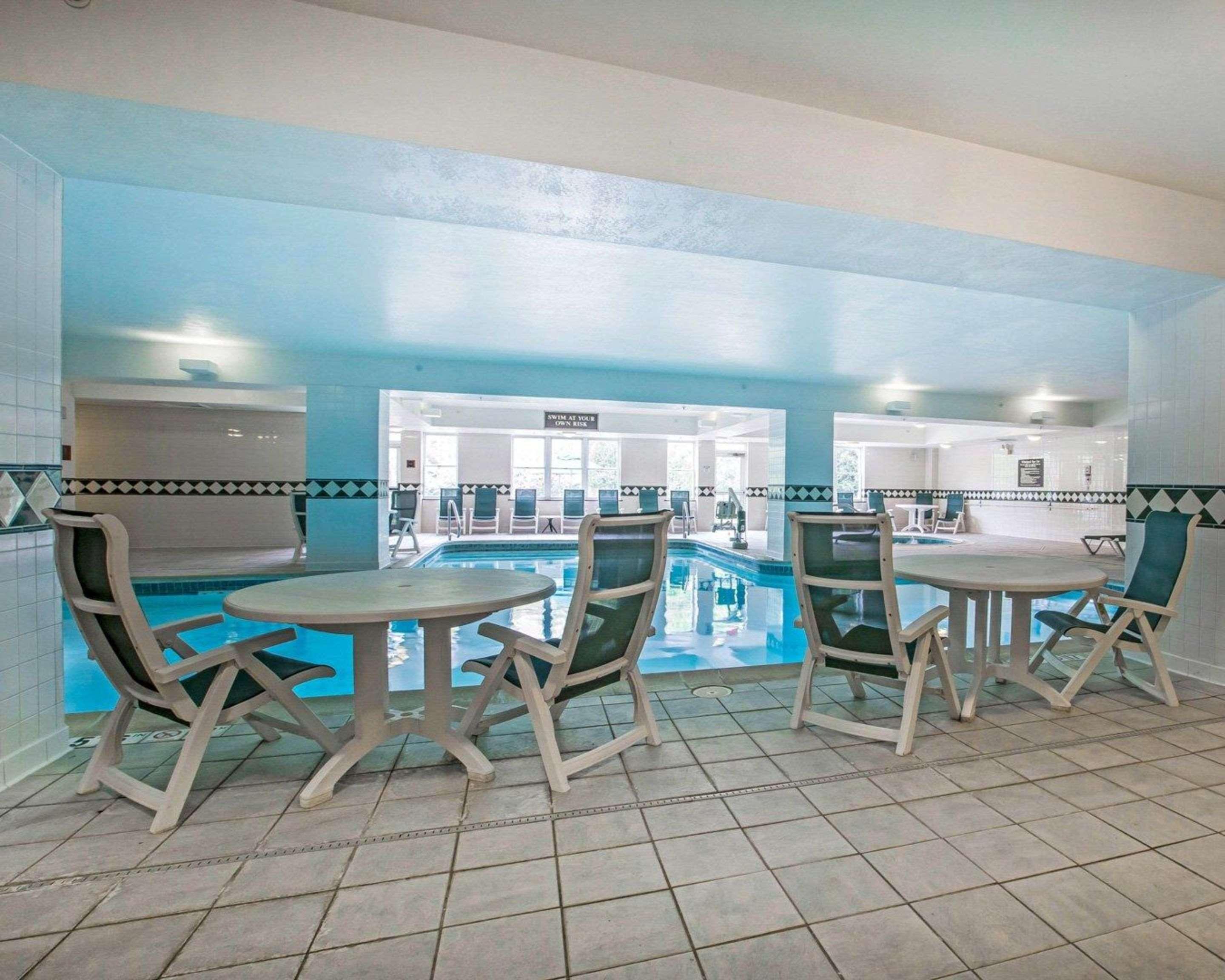 Comfort Inn & Suites Near Burke Mountain Saint Johnsbury Extérieur photo