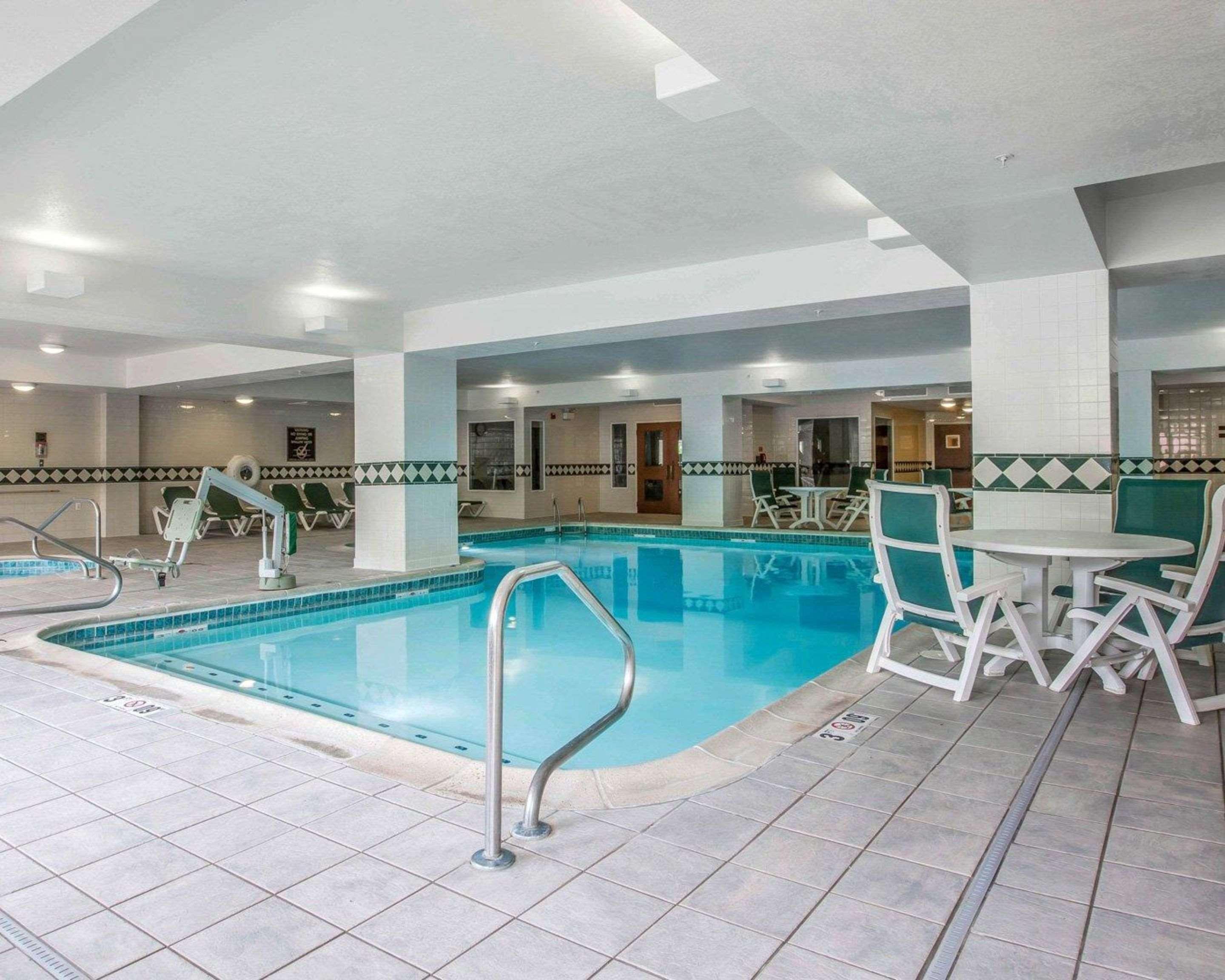 Comfort Inn & Suites Near Burke Mountain Saint Johnsbury Extérieur photo