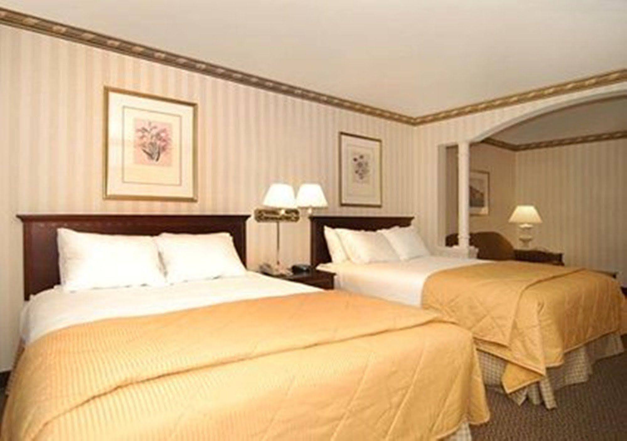 Comfort Inn & Suites Near Burke Mountain Saint Johnsbury Chambre photo
